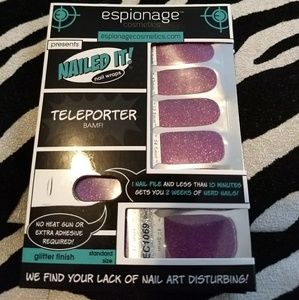 Espionage Cosmetic nerd nail wraps - teleporter
